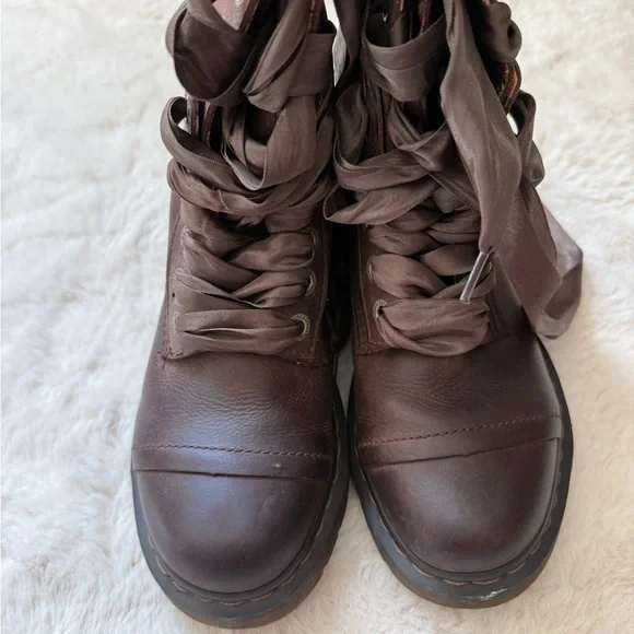 Dr. Marten Triumph floral fold over combat boots size 8 - Picture 5 of 11